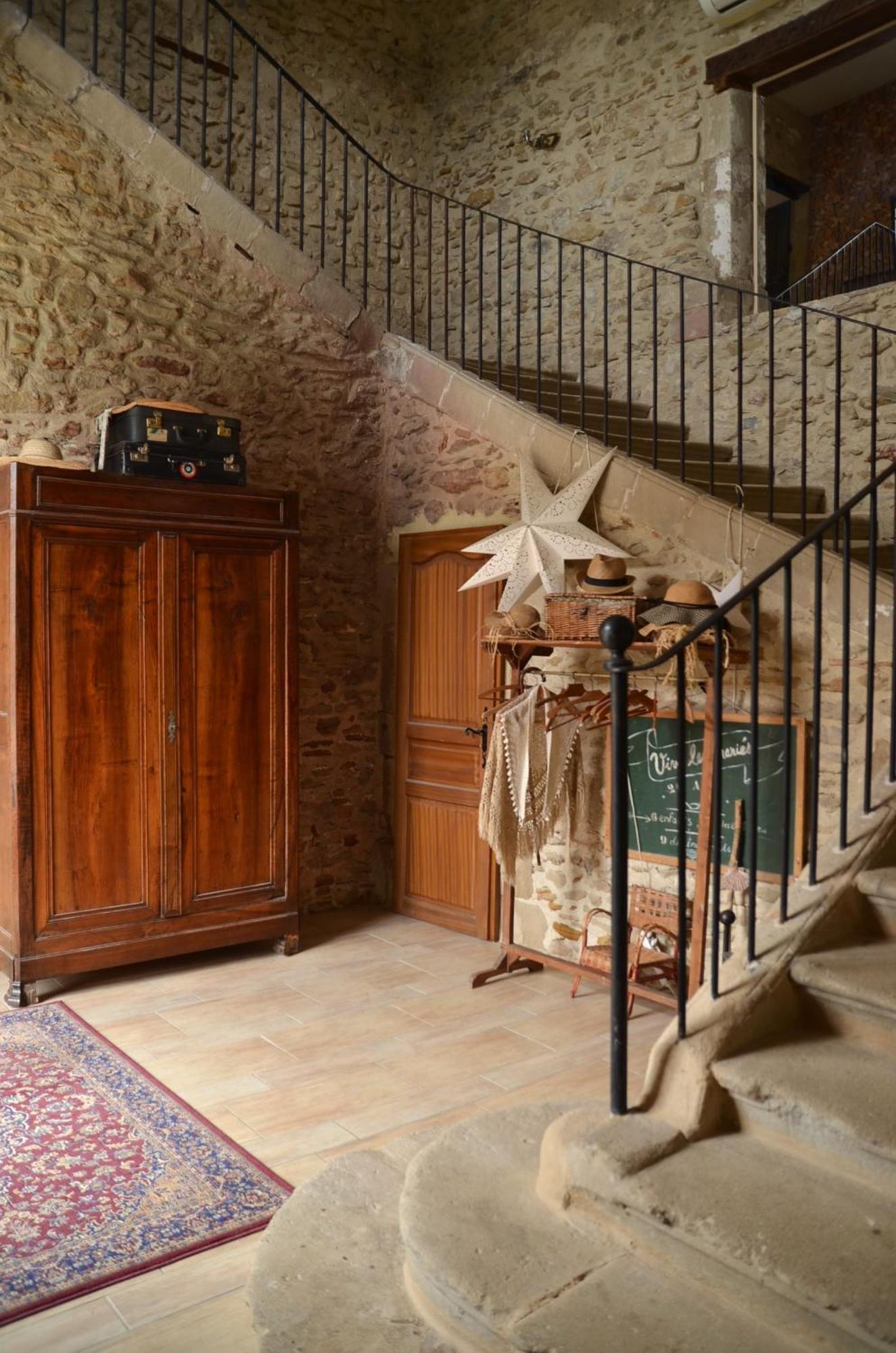 Ferme St Pierre 2 Suites Avec Repas, Piscine, Clim, Cheminee Ou Baignoire Spa Chabeuil Εξωτερικό φωτογραφία